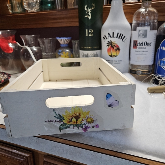 Storage box - Picture 4 of 4